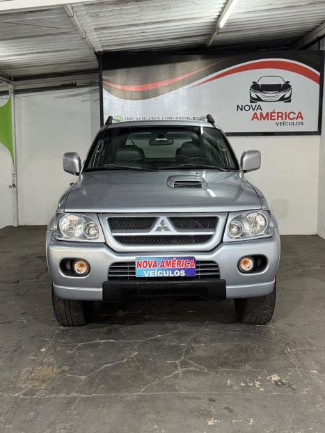 MITSUBISHI Pajero Sport 2.8 4P 4X4 TURBO INTERCOOLER AUTOM�TICO, Foto 2