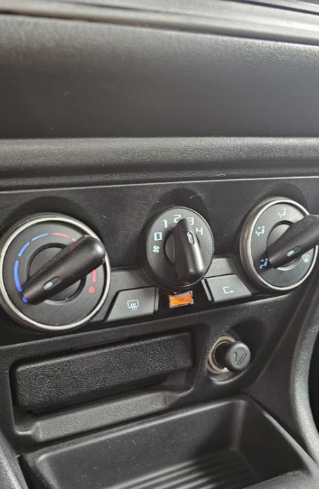 MITSUBISHI Pajero TR4 2.0 16V 4P 4X4 FLEX AUTOMTICO, Foto 14