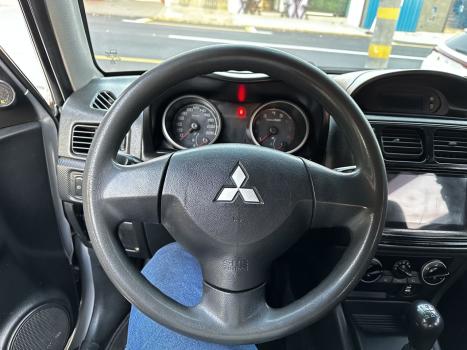 MITSUBISHI Pajero TR4 2.0 16V 4P 4X4 GLS FLEX, Foto 3 MITSUBISHI Pajero TR4 2.0 16V 4P 4X4 GLS FLEX, Foto 3