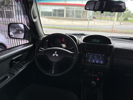 MITSUBISHI Pajero TR4 2.0 16V 4P 4X4 GLS FLEX, Foto 7 MITSUBISHI Pajero TR4 2.0 16V 4P 4X4 GLS FLEX, Foto 7