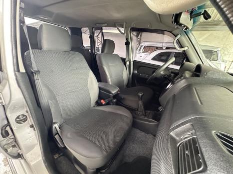 MITSUBISHI Pajero TR4 2.0 16V 4P 4X4 GLS FLEX, Foto 9 MITSUBISHI Pajero TR4 2.0 16V 4P 4X4 GLS FLEX, Foto 9