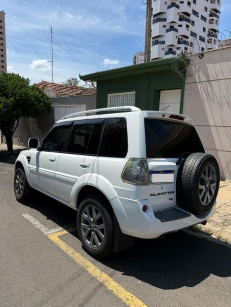 MITSUBISHI Pajero TR4 2.0 16V 4P FLEX AUTOM�TICO, Foto 4