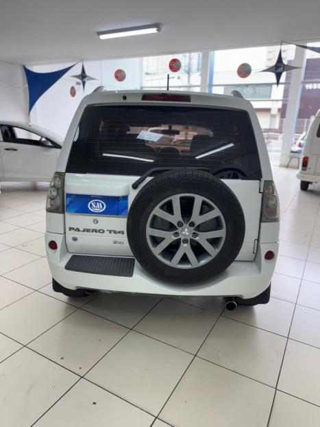 MITSUBISHI Pajero TR4 2.0 16V 4P FLEX AUTOM�TICO, Foto 4