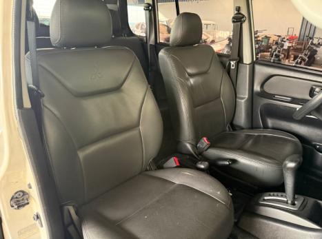 MITSUBISHI Pajero TR4 2.0 16V 4P 4X4 FLEX AUTOM�TICO, Foto 10