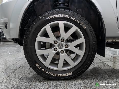 MITSUBISHI Pajero TR4 2.0 16V 4P 4X4 FLEX AUTOMÁTICO, Foto 5