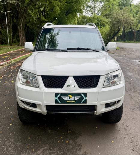 MITSUBISHI Pajero TR4 2.0 16V 4P 4X4 FLEX AUTOMÁTICO, Foto 2