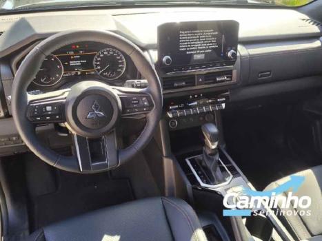 MITSUBISHI Triton 2.4 KATANA BITURBO DIESEL CABINE DUPLA 4X4 AUTOM�TICO, Foto 10