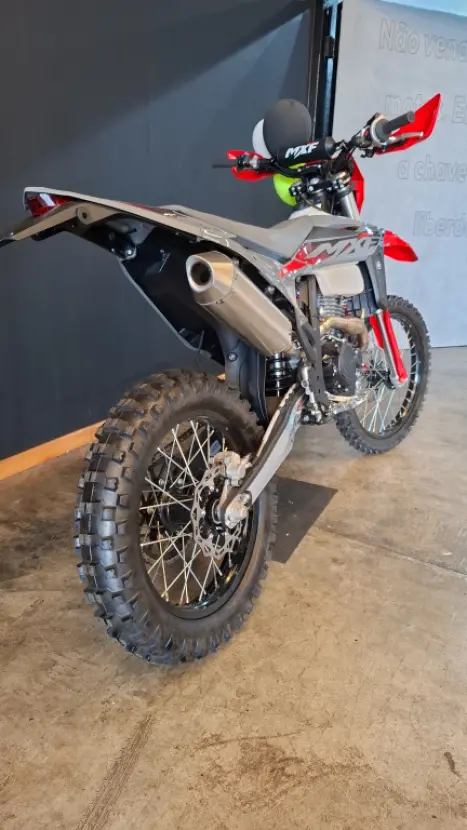 MXF 270 F , Foto 3