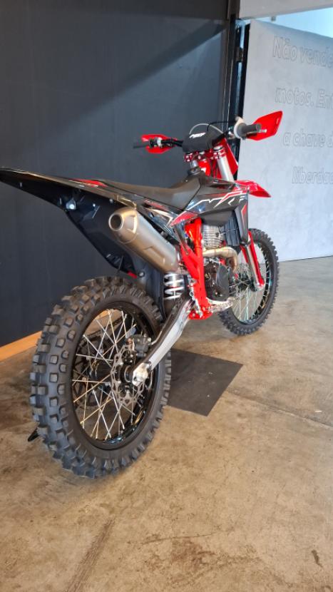 MXF 270 F , Foto 2