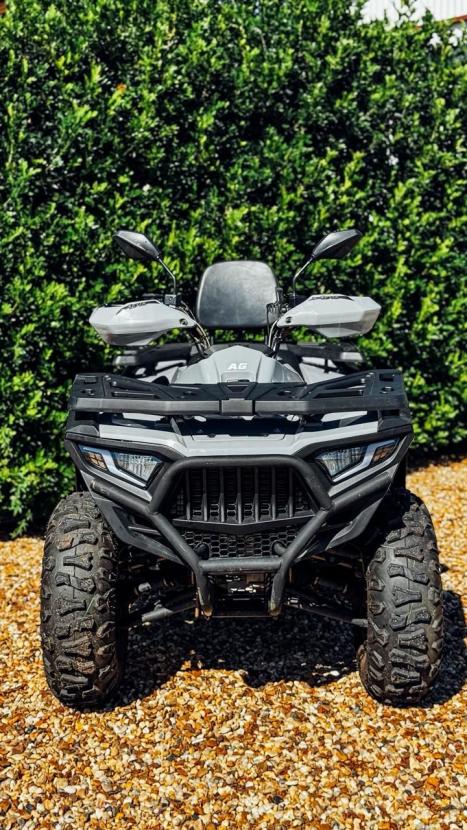 MXF Force 320 4X4 , Foto 2