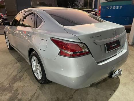 NISSAN Altima 2.5 16V 4P SL AUTOMTICO, Foto 4