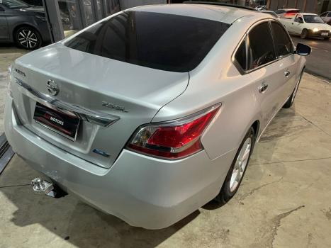 NISSAN Altima 2.5 16V 4P SL AUTOMTICO, Foto 5