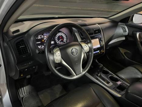 NISSAN Altima 2.5 16V 4P SL AUTOMTICO, Foto 8