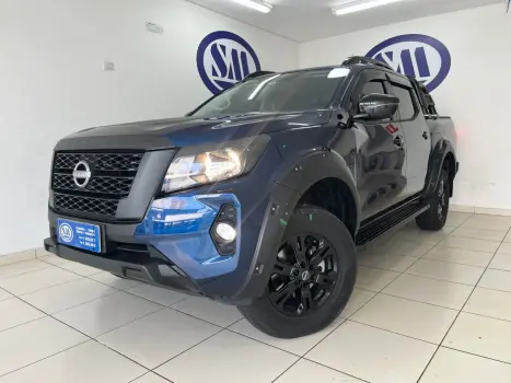 NISSAN Frontier 2.3 ATTACK CABINE DUPLA 4X4 BI-TURBO DIESEL AUTOMÁTICO, Foto 1 NISSAN Frontier 2.3 ATTACK CABINE DUPLA 4X4 BI-TURBO DIESEL AUTOMÁTICO, Foto 1