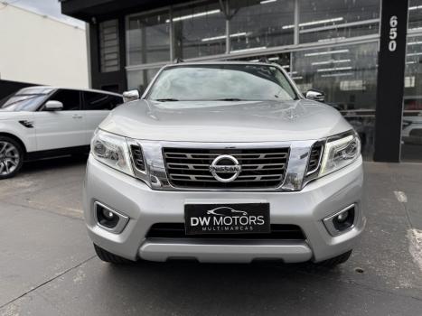 NISSAN Frontier 2.3 16V XE 4X4 CABINE DUPLA BI-TURBO DIESEL AUTOMTICO, Foto 2