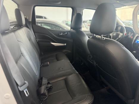 NISSAN Frontier 2.3 16V LE 4X4 CABINE DUPLA BI-TURBO DIESEL AUTOMTICO, Foto 6