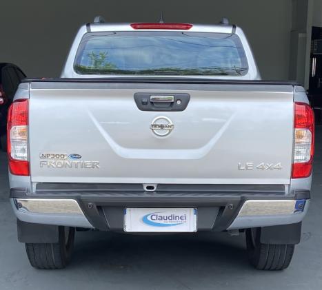 NISSAN Frontier 2.3 16V LE 4X4 CABINE DUPLA BI-TURBO DIESEL AUTOMTICO, Foto 6