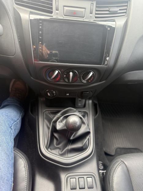 NISSAN Frontier 2.3 16V S 4X4 CABINE DUPLA BI-TURBO DIESEL, Foto 15