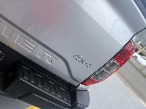 NISSAN Frontier 2.3 16V S 4X4 CABINE DUPLA BI-TURBO DIESEL, Foto 12