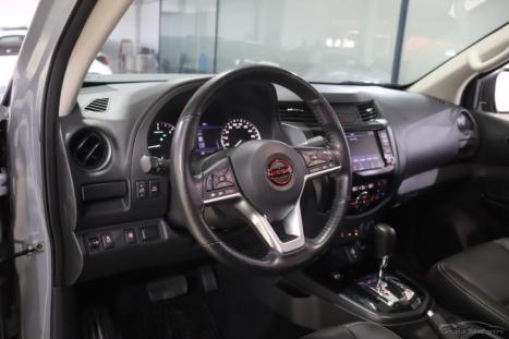 NISSAN Frontier 2.3 16V PRO4X CABINE DUPLA 4X4 BI-TURBO DIESEL AUTOM�TICO, Foto 4