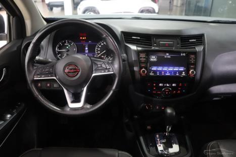 NISSAN Frontier 2.3 16V PRO4X CABINE DUPLA 4X4 BI-TURBO DIESEL AUTOM�TICO, Foto 5