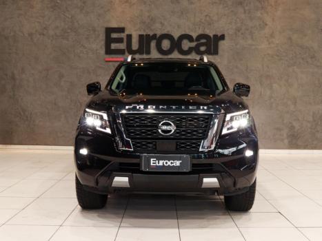 NISSAN Frontier 2.3 16V PLATINUM CABINE DUPLA 4X4 BI-TURBO DIESEL AUTOM�TICO, Foto 2