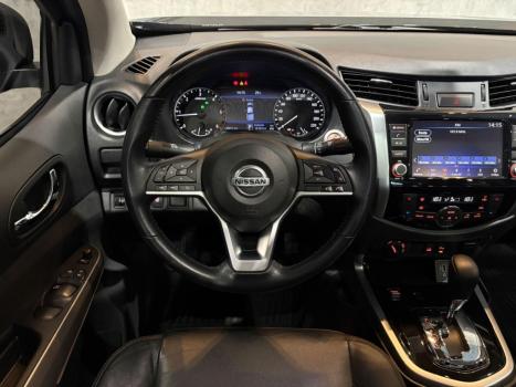 NISSAN Frontier 2.3 16V PLATINUM CABINE DUPLA 4X4 BI-TURBO DIESEL AUTOM�TICO, Foto 14