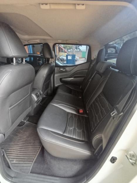 NISSAN Frontier 2.3 16V PRO4X CABINE DUPLA 4X4 BI-TURBO DIESEL AUTOM�TICO, Foto 6