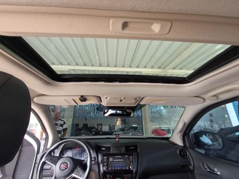 NISSAN Frontier 2.3 16V PRO4X CABINE DUPLA 4X4 BI-TURBO DIESEL AUTOM�TICO, Foto 7