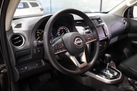 NISSAN Frontier 2.3 ATTACK CABINE DUPLA 4X4 BI-TURBO DIESEL AUTOM�TICO, Foto 4