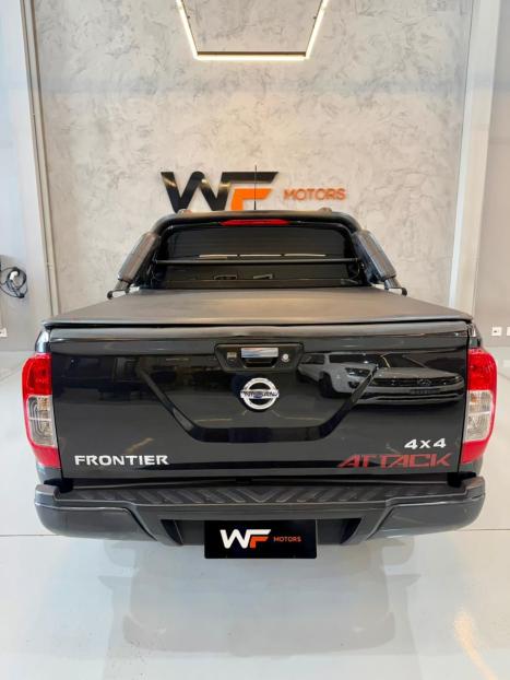 NISSAN Frontier 2.3 ATTACK CABINE DUPLA BI-TURBO DIESEL AUTOM�TICO, Foto 3