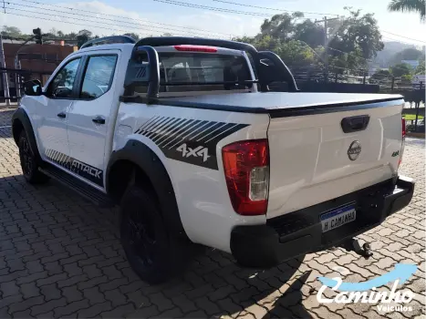 NISSAN Frontier 2.3 ATTACK CABINE DUPLA 4X4 BI-TURBO DIESEL AUTOM�TICO, Foto 6