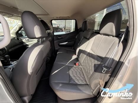NISSAN Frontier 2.3 16V PLATINUM CABINE DUPLA 4X4 BI-TURBO DIESEL AUTOM�TICO, Foto 9