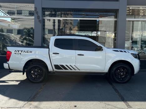 NISSAN Frontier 2.3 ATTACK CABINE DUPLA 4X4 BI-TURBO DIESEL AUTOM�TICO, Foto 5