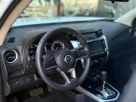 NISSAN Frontier 2.3 ATTACK CABINE DUPLA 4X4 BI-TURBO DIESEL AUTOM�TICO, Foto 8