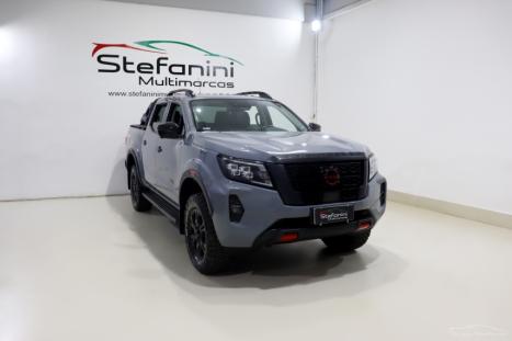 NISSAN Frontier 2.3 16V PRO4X CABINE DUPLA 4X4 BI-TURBO DIESEL AUTOM�TICO, Foto 3