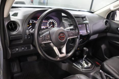 NISSAN Frontier 2.3 16V PRO4X CABINE DUPLA 4X4 BI-TURBO DIESEL AUTOM�TICO, Foto 4