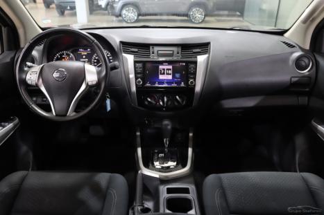 NISSAN Frontier 2.3 ATTACK CABINE DUPLA 4X4 BI-TURBO DIESEL AUTOM�TICO, Foto 6