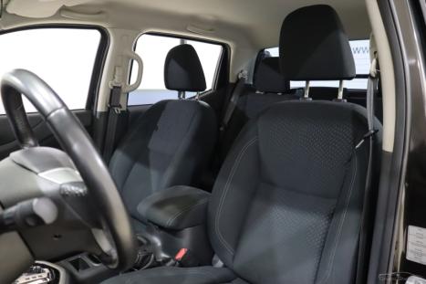 NISSAN Frontier 2.3 ATTACK CABINE DUPLA 4X4 BI-TURBO DIESEL AUTOM�TICO, Foto 7