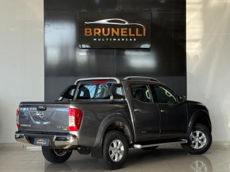 NISSAN Frontier 2.3 16V LE 4X4 CABINE DUPLA BI-TURBO DIESEL AUTOM�TICO, Foto 3