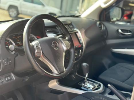 NISSAN Frontier 2.3 ATTACK CABINE DUPLA 4X4 BI-TURBO DIESEL AUTOM�TICO, Foto 7