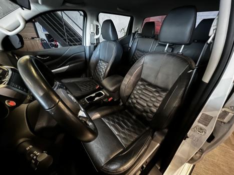 NISSAN Frontier 2.3 16V XE 4X4 CABINE DUPLA BI-TURBO DIESEL AUTOM�TICO, Foto 8
