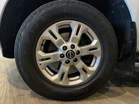 NISSAN Frontier 2.3 16V XE 4X4 CABINE DUPLA BI-TURBO DIESEL AUTOM�TICO, Foto 10