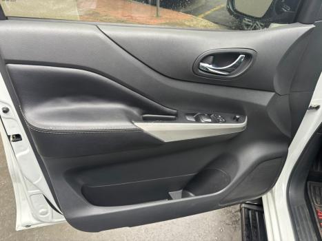 NISSAN Frontier 2.3 ATTACK CABINE DUPLA 4X4 BI-TURBO DIESEL AUTOM�TICO, Foto 16