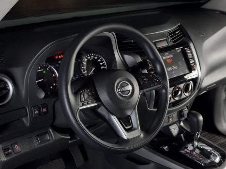 NISSAN Frontier 2.3 ATTACK CABINE DUPLA 4X4 BI-TURBO DIESEL AUTOMÁTICO, Foto 5