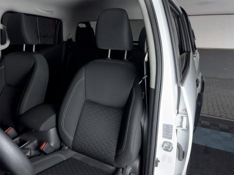NISSAN Frontier 2.3 ATTACK CABINE DUPLA 4X4 BI-TURBO DIESEL AUTOMÁTICO, Foto 8