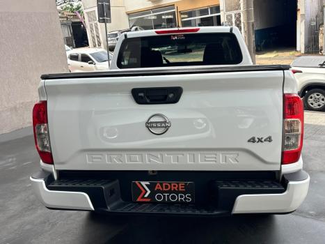 NISSAN Frontier 2.3 ATTACK CABINE DUPLA 4X4 BI-TURBO DIESEL AUTOMÁTICO, Foto 9