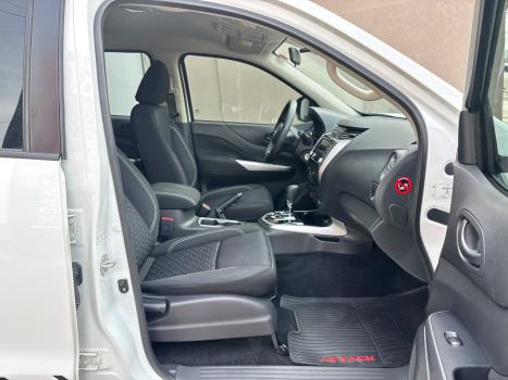NISSAN Frontier 2.3 ATTACK CABINE DUPLA 4X4 BI-TURBO DIESEL AUTOMÁTICO, Foto 13
