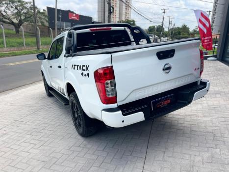 NISSAN Frontier 2.3 ATTACK CABINE DUPLA 4X4 BI-TURBO DIESEL AUTOMÁTICO, Foto 4