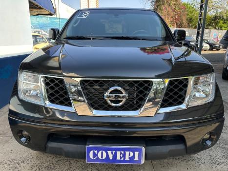 NISSAN Frontier 2.5 SE 4X4 TURBO DIESEL CABINE DUPLA, Foto 2